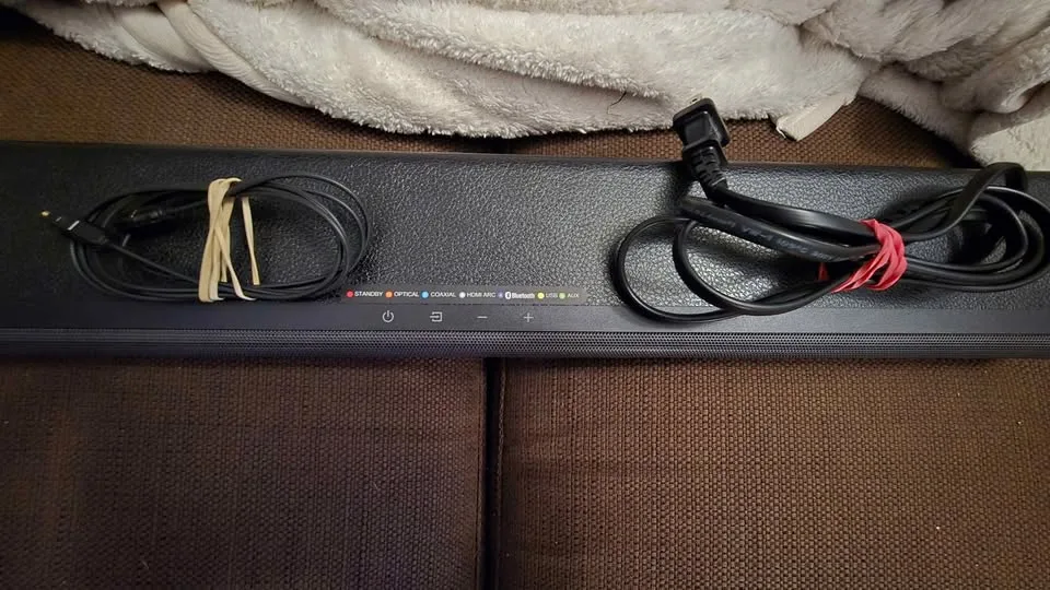 Hisense HS214 Sound Bar image indicator(2)