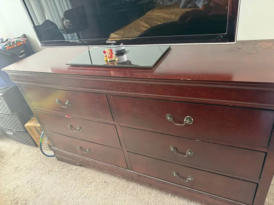 Charleston Bedroom Dresser image indicator(2)