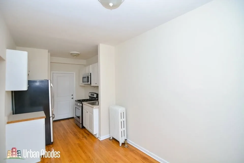 1 Bed 1 Bath Apartment image indicator(6)