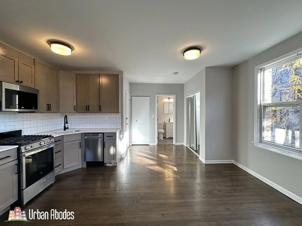 1 Bed 1 Bath Apartment image indicator(7)