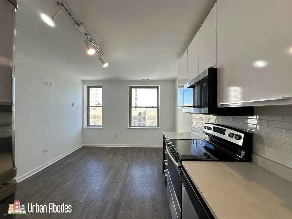 1 Bed 1 Bath Apartment image indicator(5)