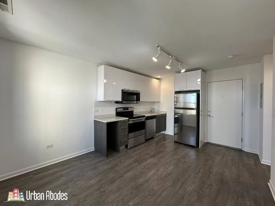 1 Bed 1 Bath Apartment image indicator(7)