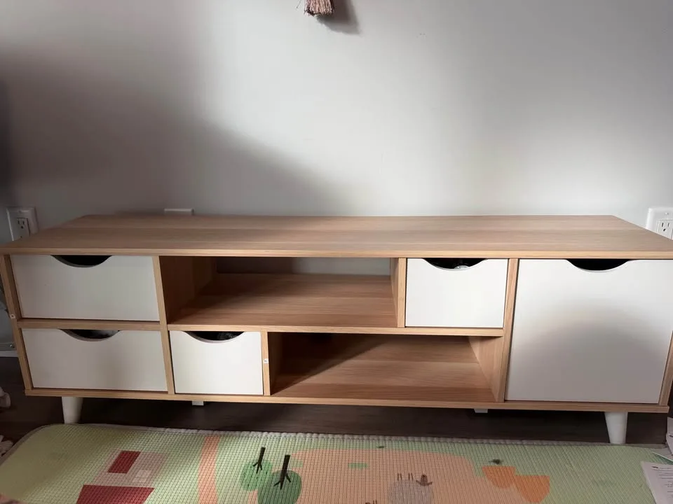 Tangkula Mid-Century Modern TV Stand – 59” (Oak) image indicator(4)