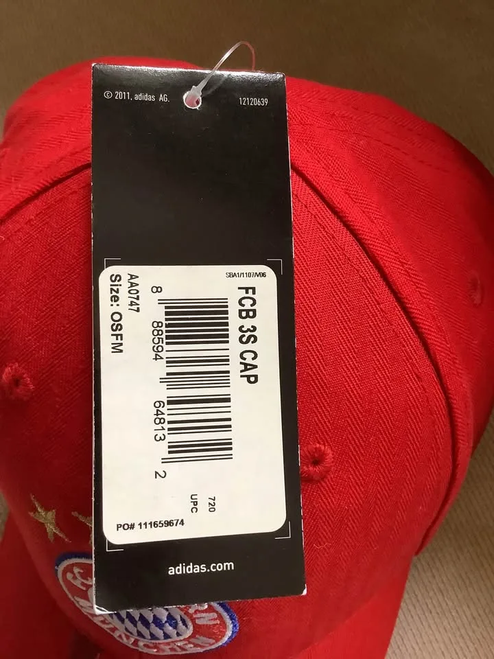 Red Adidas FC Bayern Munchen Baseball Cap NWT image indicator(4)