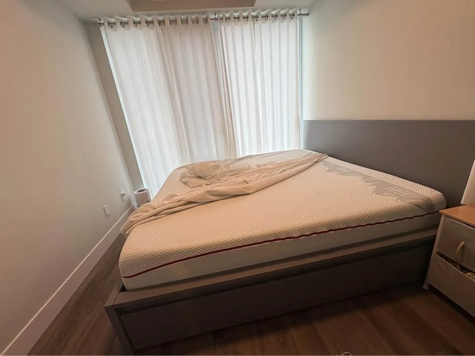 Douglas Original King Mattress - Move Out Sale image indicator(7)