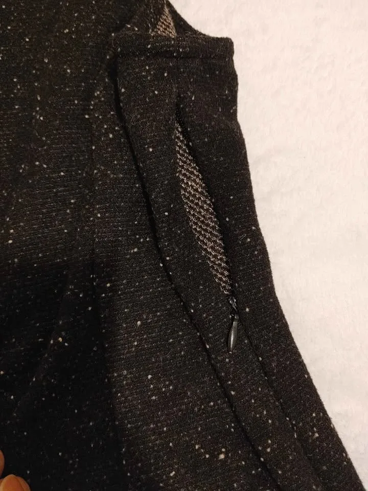 Sleeveless Old Navy Dress & Black Purse - $12 image indicator(8)