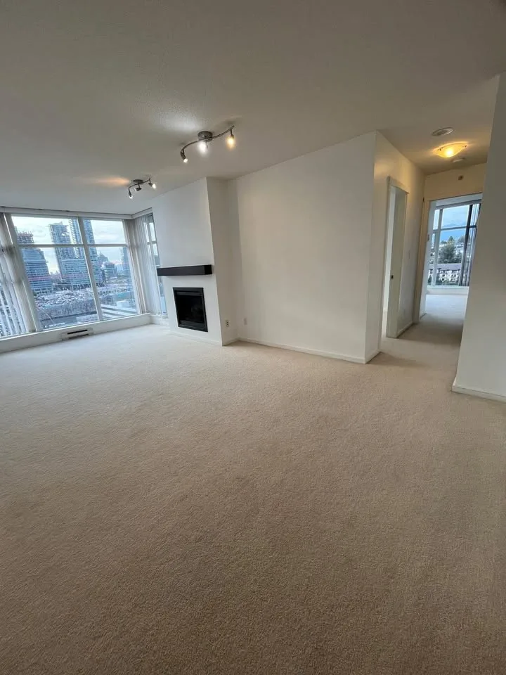 Private room for rent image indicator(5)