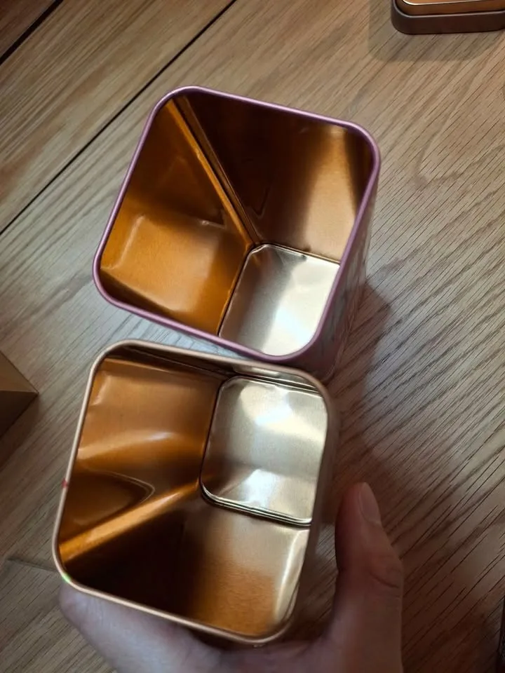 Cute Tin Containers image indicator(3)