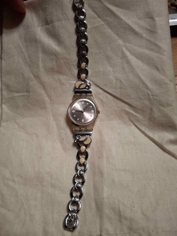 Women's Vintage Swatch (2013) image indicator(2)