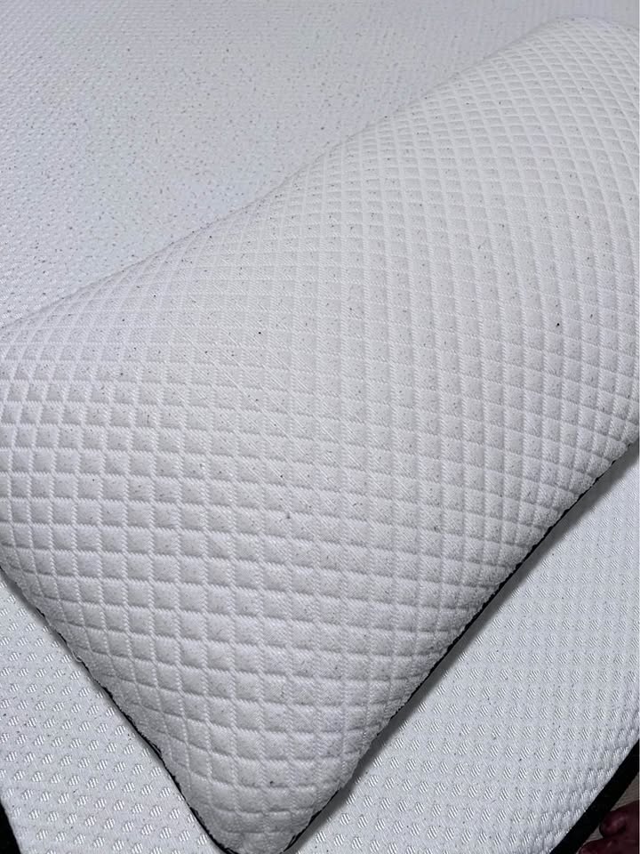 Nectar Queen Mattress - Used Like New – $275 - photo 3