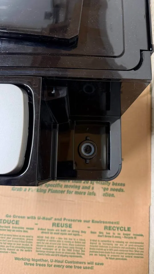 ☕ Hamilton Beach FlexBrew Trio — New (Cracked) image indicator(3)