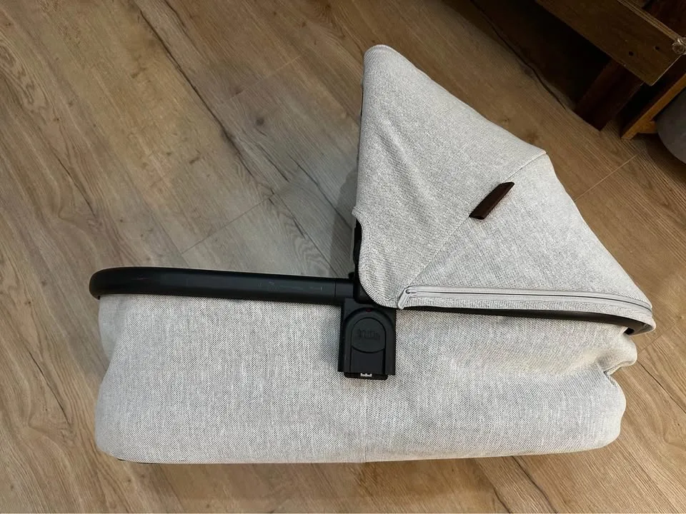 Uppa baby bassinet image indicator(5)