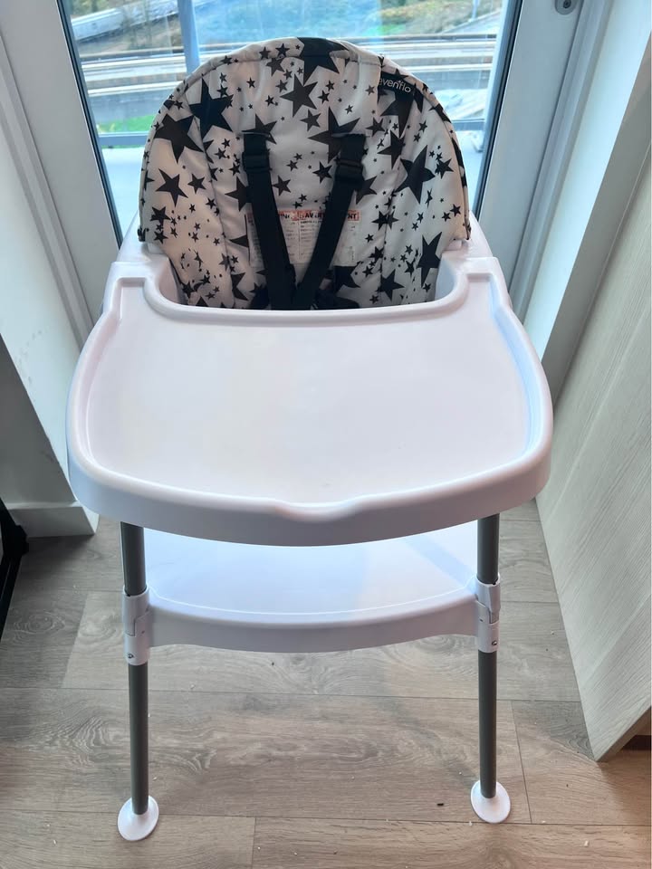 Baby High Chair + Baby Bath Tub - photo 2