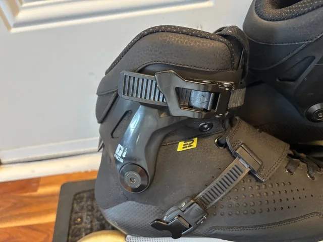 Rollerblade E2 110 Pro Inline Speed Skate mens 9 women’s 11 image indicator(7)