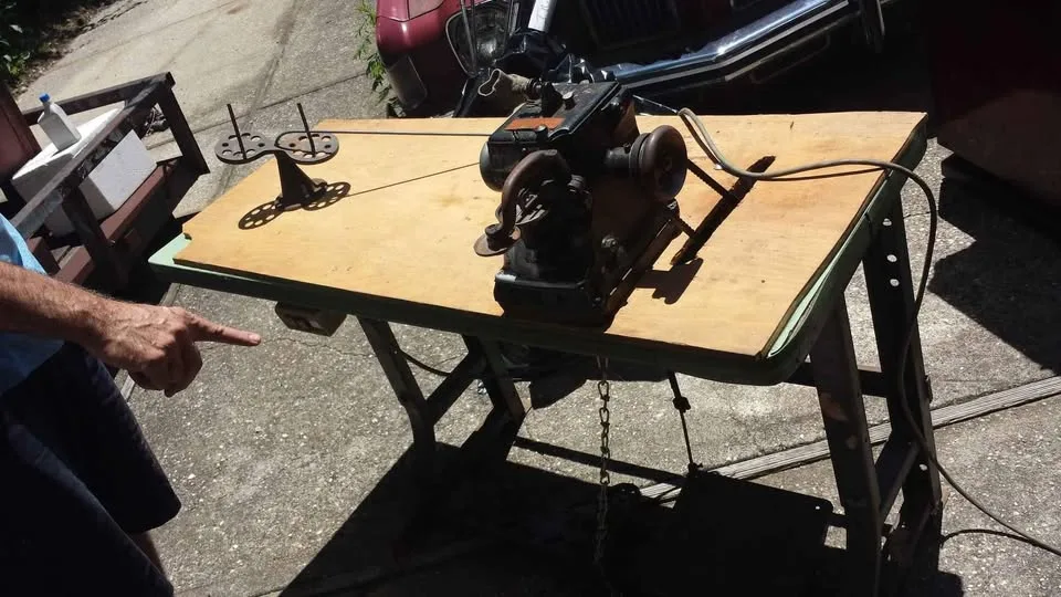 Commercial Sewing Machine Plushmaster