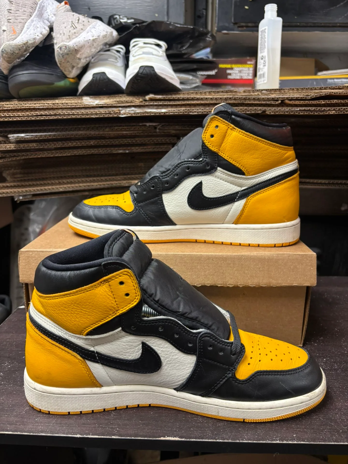 Air Jordan 1 Taxi image indicator(5)