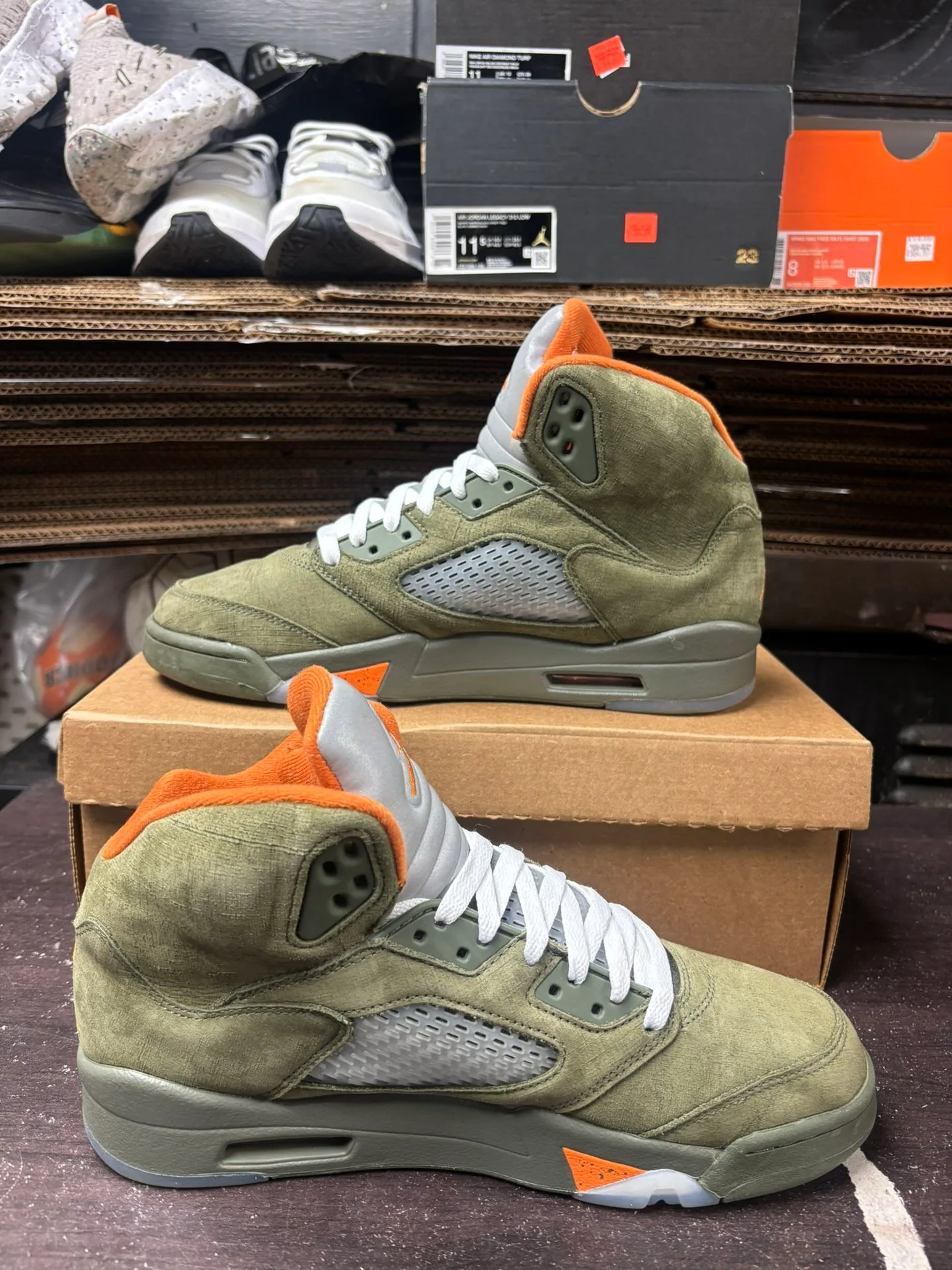 Air Jordan 5 Olive 2024 image indicator(5)