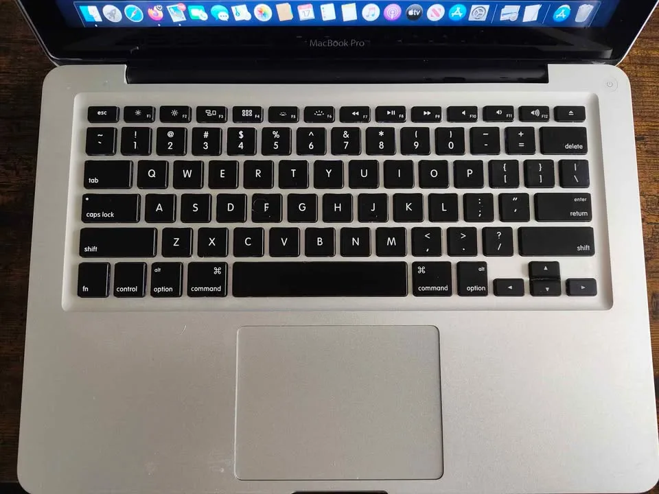 Mid 2012 MacBook pro image indicator(5)