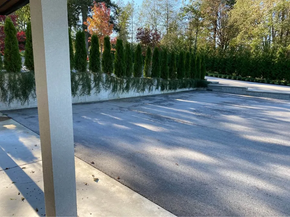 2 Beds 1 Bath - House image indicator(3)