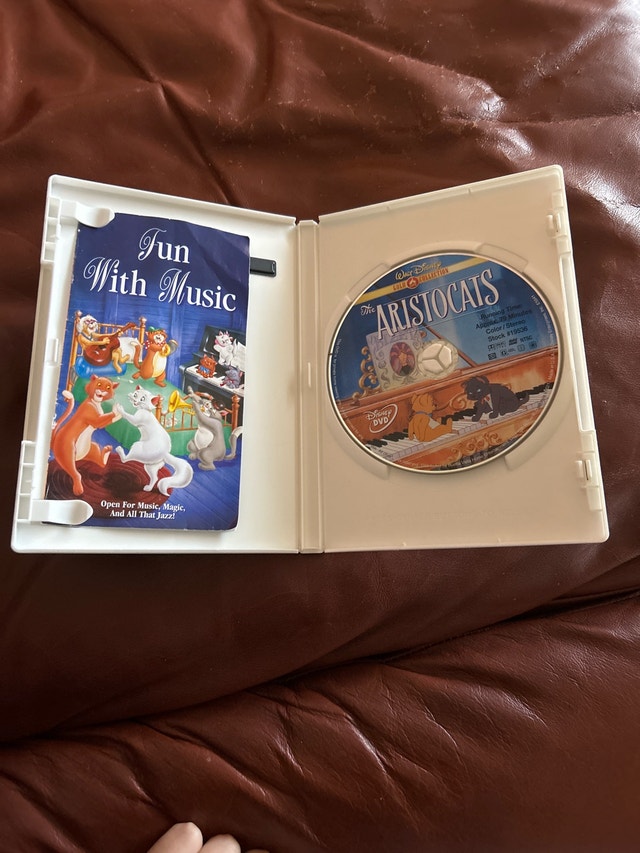 Disney The Aristocats DVD - photo 3