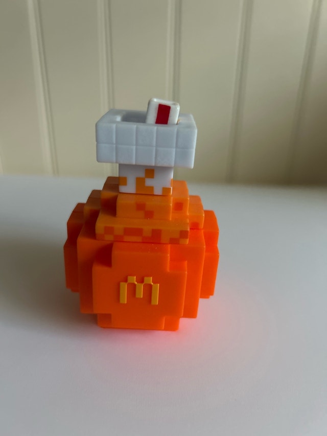McDonalds Minecraft Figurines - photo 5