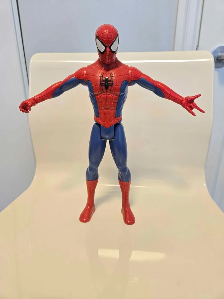 Marvel Titan Hero Series Spider-Man Action Figure (12 Inch) image indicator(5)