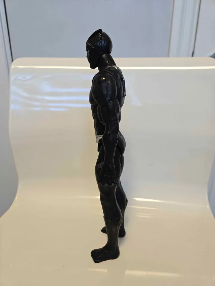 Marvel Avengers Titan Hero Series Black Panther image indicator(2)