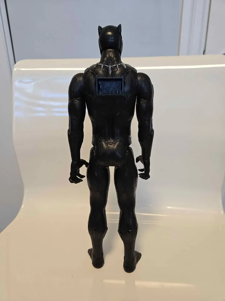 Marvel Avengers Titan Hero Series Black Panther image indicator(3)