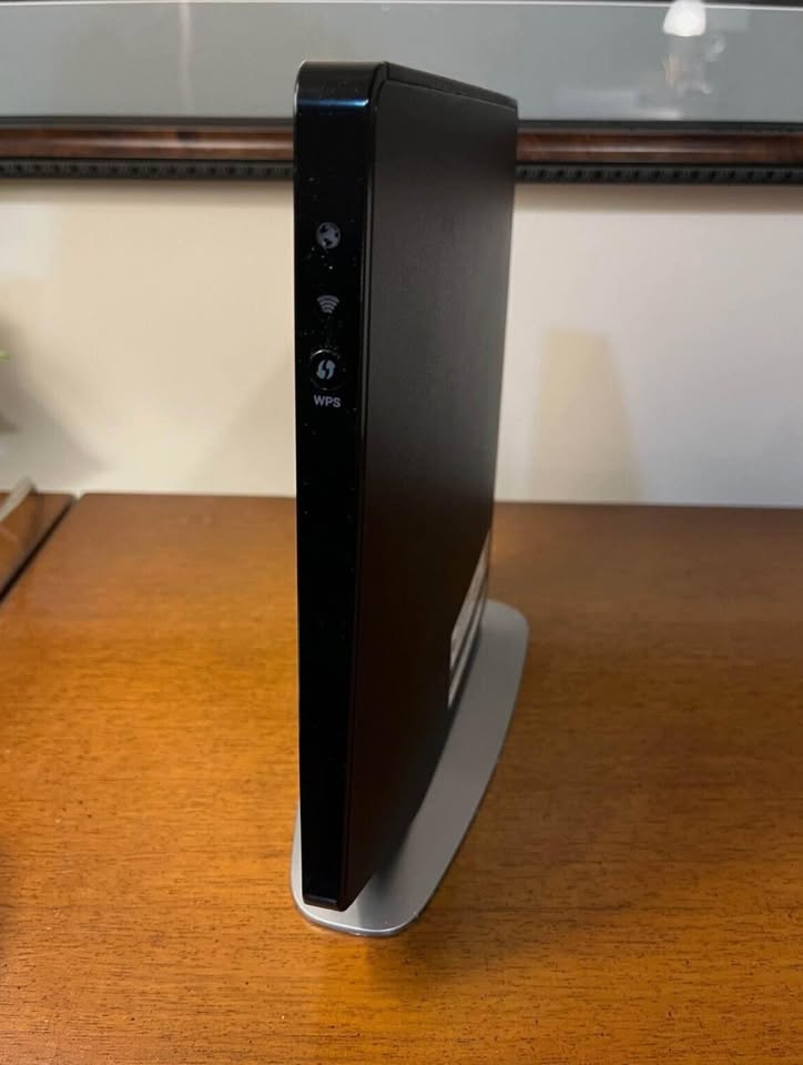 Verizon Fios Router Gateway G1100 - photo 2