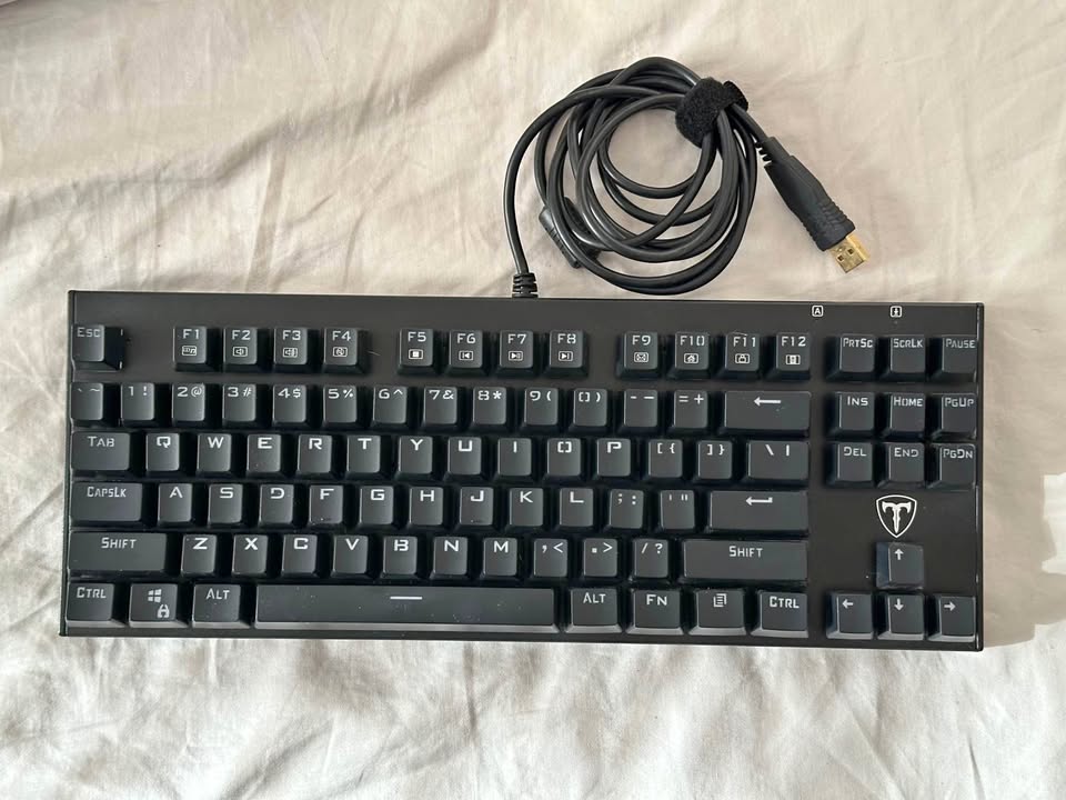 EasternTimes Tech I-500 Gaming Keyboard - Black