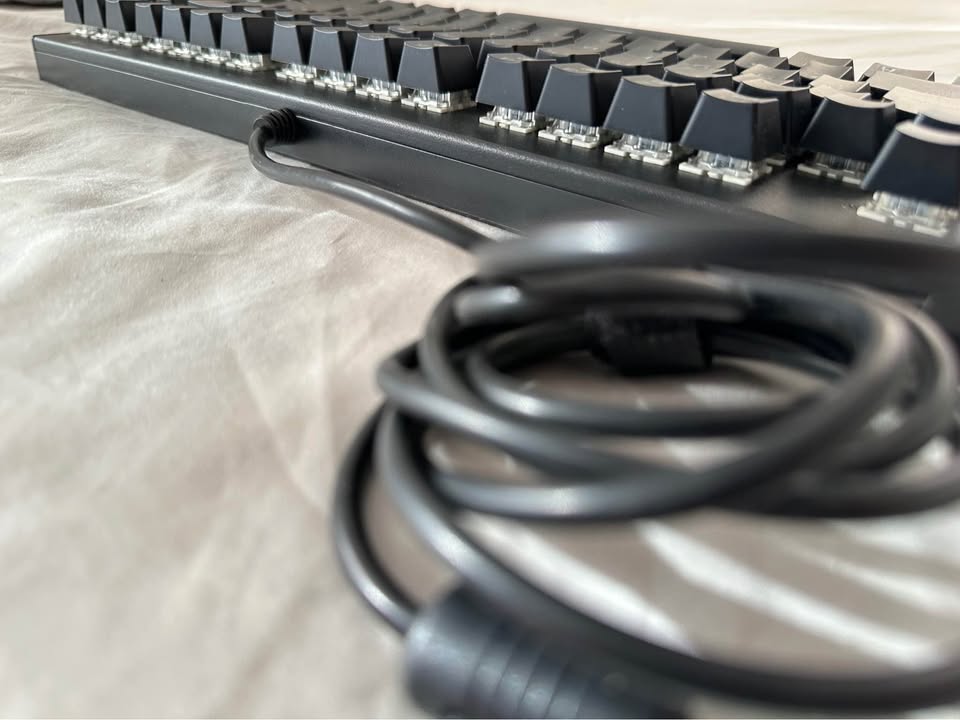 EasternTimes Tech I-500 Gaming Keyboard - Black - photo 2