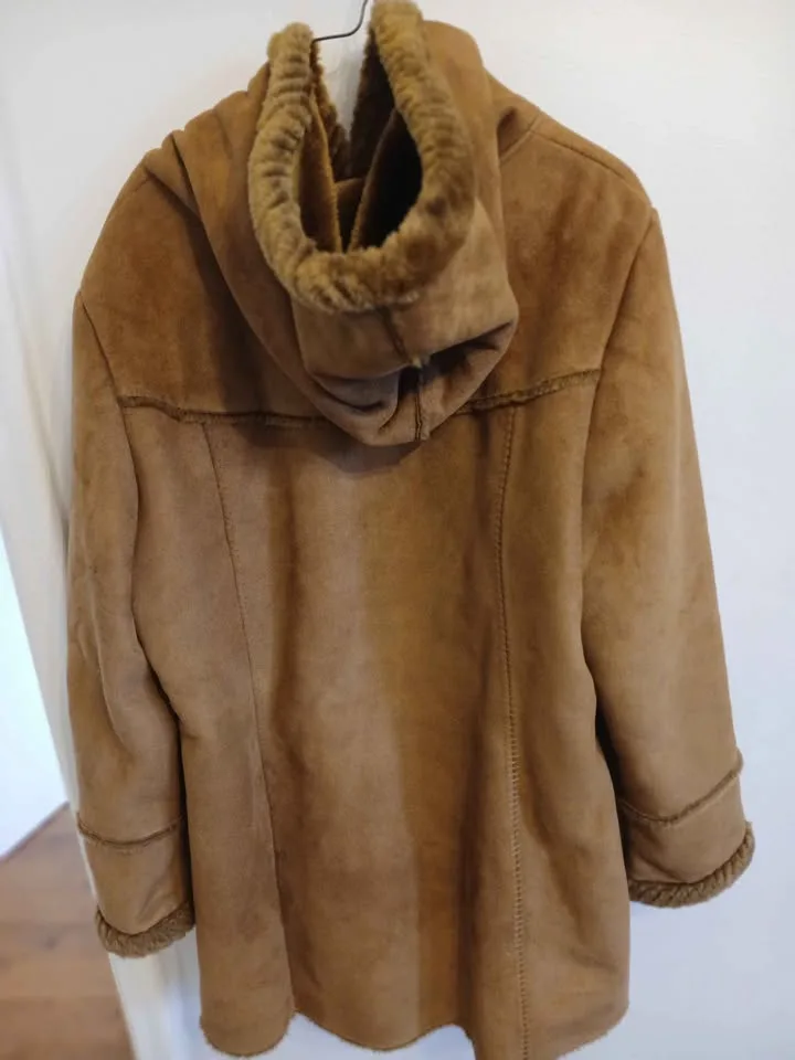 Faux suede shearling coat, XL image indicator(2)