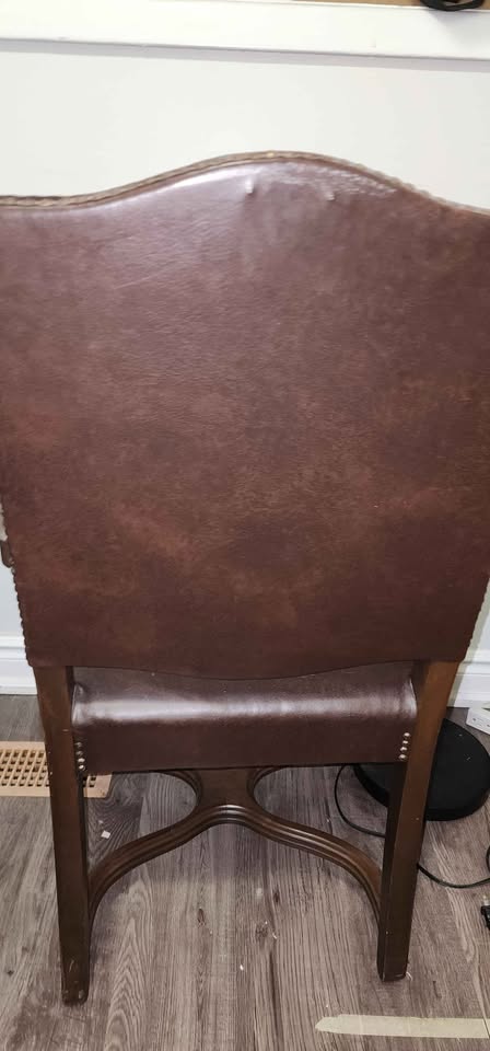 Antique Leather Chair - Dark brown leather - photo 2