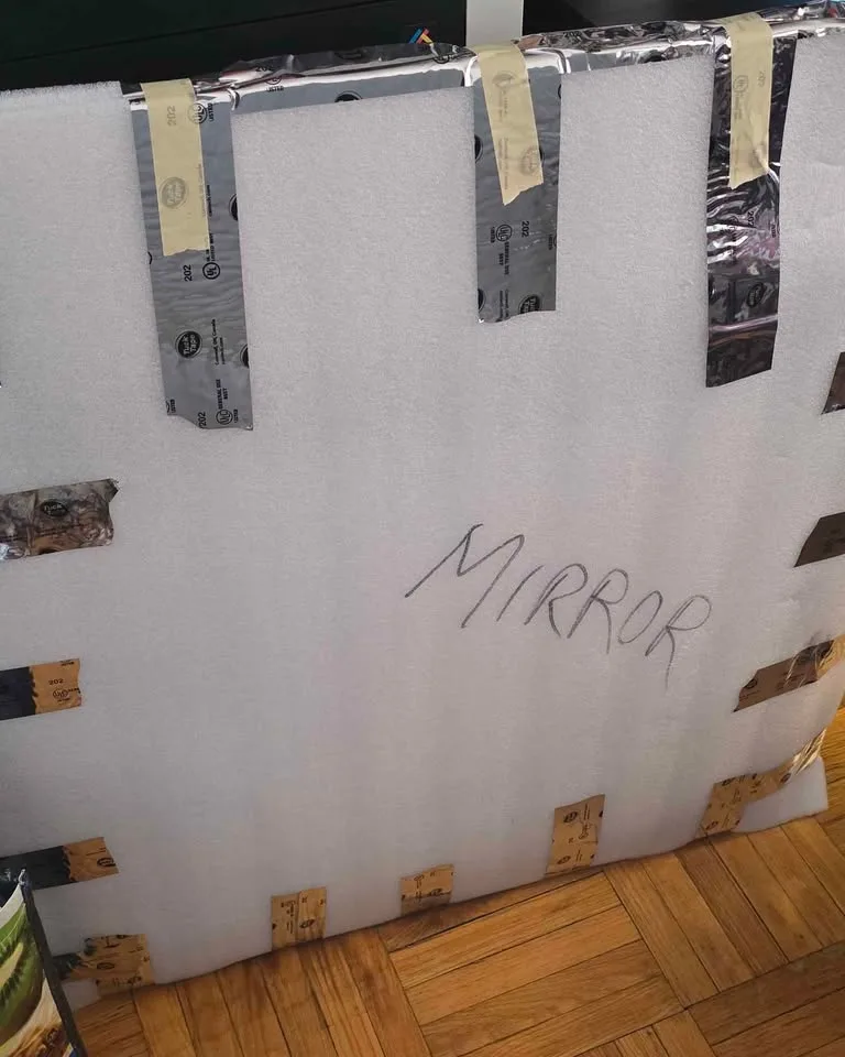 Mirror with Brown wood frame image indicator(3)