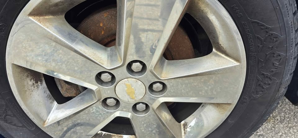Winter tires rim 18 235/55 on chevy rims 5x120mm - photo 2
