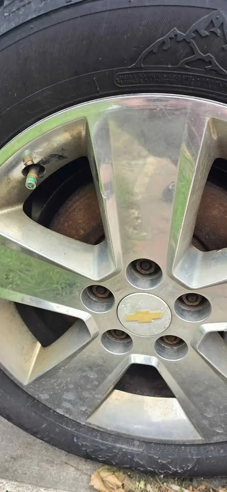 Winter tires rim 18 235/55 on chevy rims image indicator(4)