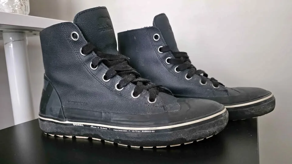 Men's Sorel Waterproof Boot Size 10