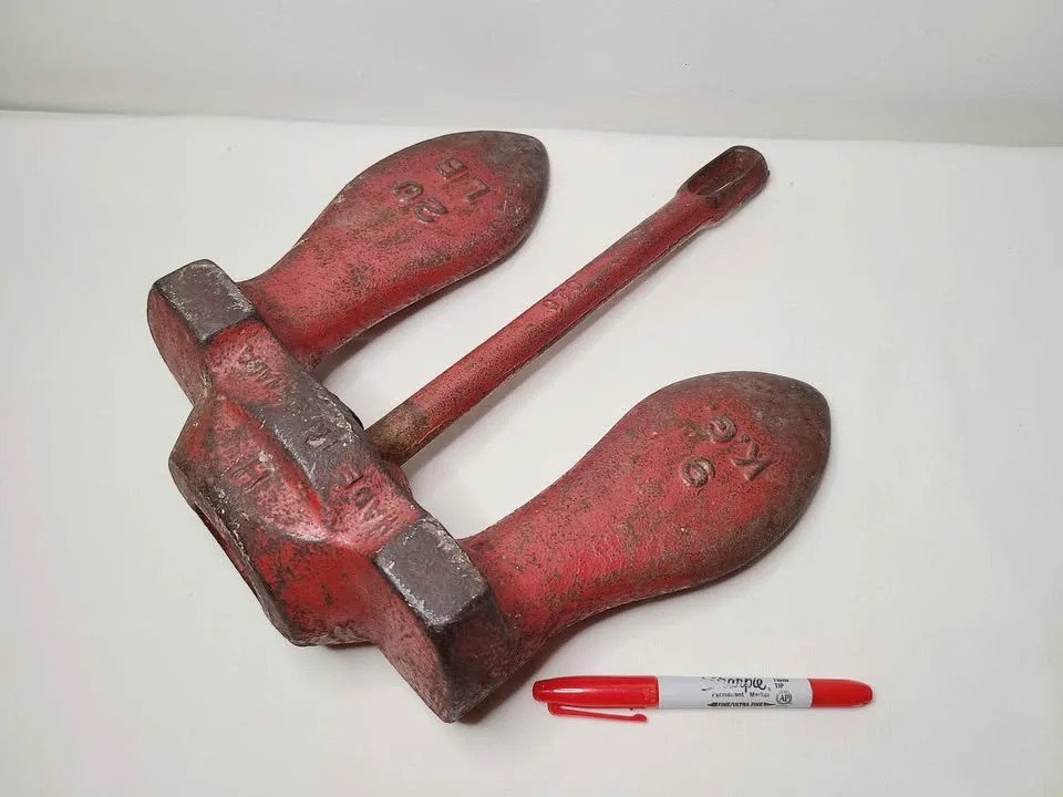 1940s Antique Canadian Tire Cast Iron Boat Anchor – 20 lbs image indicator(2)