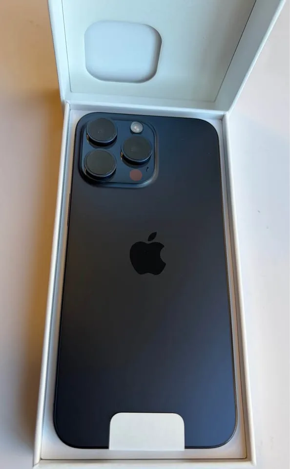 Apple iPhone 15 Pro Max 512GB – Blue Titanium – Brand New & Unlo image indicator(3)