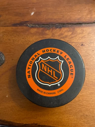 NHL GAME USED PUCK RARE NO LOGO w/NHL LOGO LIMITED QUANTITY INGL - photo 4