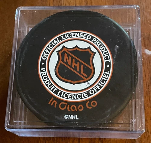 Inglasco 1996 NHL All-Star Game Puck - photo 2