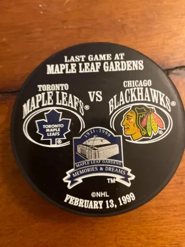 1999 LAST GAME AT MAPLE LEAFS GARDENS PUCK NHL