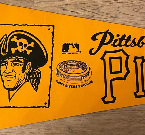 1970 VTG MLB PIRATES Pennant THREE RIVERS 1st YEAR image indicator(4)