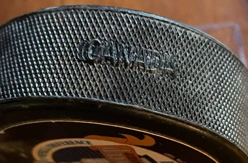 1991 NHL Stanley Cup Final Game Puck image indicator(4)