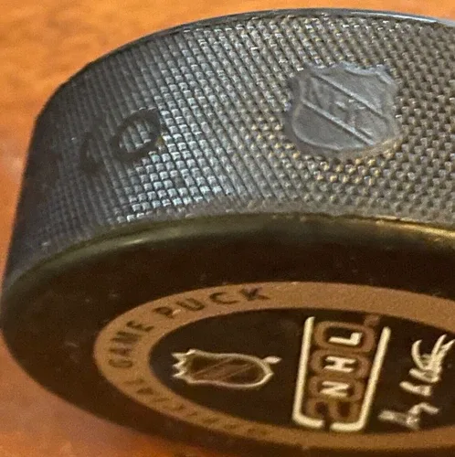 2000 Stanley Cup Final Game Puck NHL New Jersey Devils w/BOX image indicator(7)