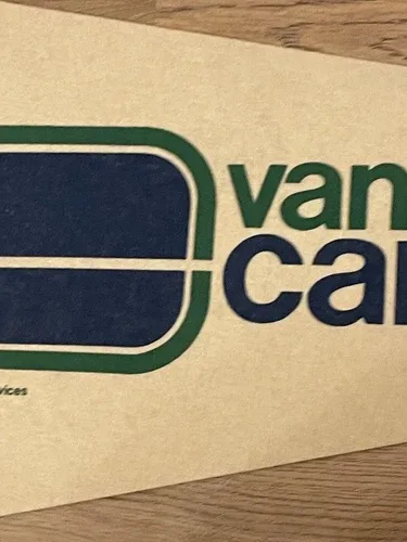 1970 Vintage VANCOUVER CUNUCKS NHL Pennant Banner 29” x 12” image indicator(4)