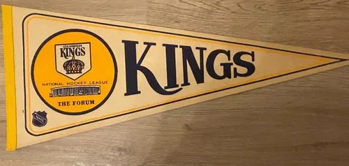 1970 Vintage LOS ANGELES KINGS NHL banner 29” x 12” PENNANT BANN