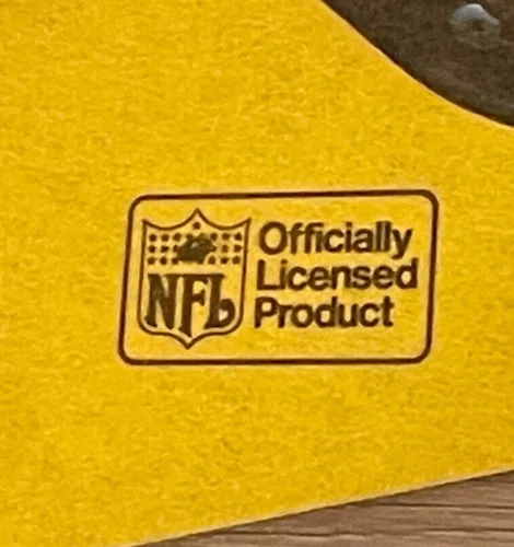 1980 NFL PITTSBURGH STEELERS vtg 3DLogo Pennant 30"x12" image indicator(6)