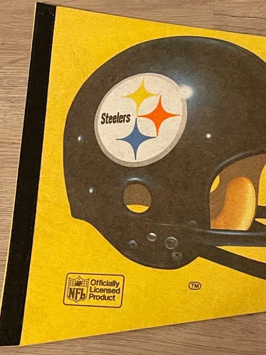 1980 NFL PITTSBURGH STEELERS vtg 3DLogo Pennant 30"x12" image indicator(7)