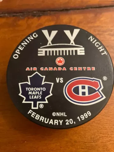 1999 LEAFS VS HABS VINTAGE RARE PUCK NHL w/CASE